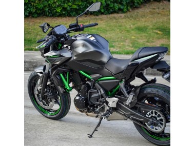 Online 2020-2023 Kawasaki Ninja Z650 Motorcycle Fairings - Black Green Canada