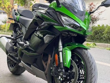 Online 2020-2025 Kawasaki Z1000SX Motorcycle Fairings - Black Grey Green Ninja Canada