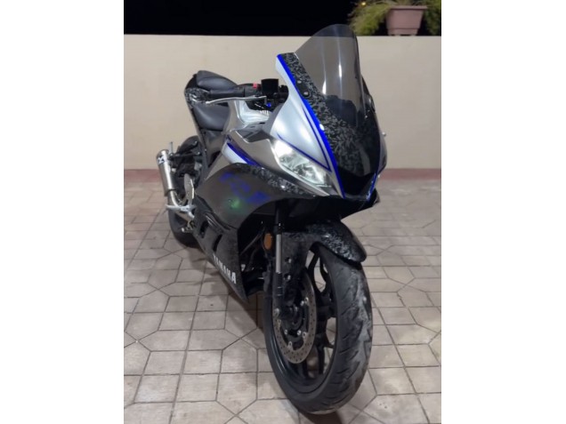 2022-2024 Yamaha YZF R3/R25 Motorcycle Fairings - Marble Black Silver Blue Forged Carbon Fiber Style Canada