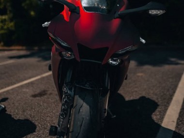 Online 2020-2025 Yamaha YZF 1000 R1 Motorcycle Fairings - Red Canada