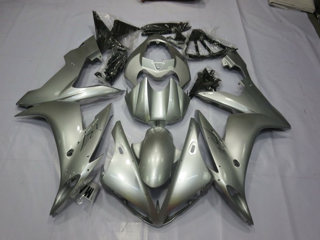 Gloss Silver 2004-2006 Yamaha R1 Motorcycle Fairing Gloss Silver 2004-2006 Yamaha R1 Motorcycle Fairing