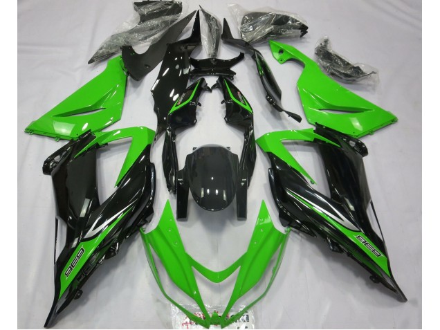 Green and Black 2013-2018 Kawasaki ZX6R Motorcycle Fairing Green and Black 2013-2018 Kawasaki ZX6R Motorcycle Fairing