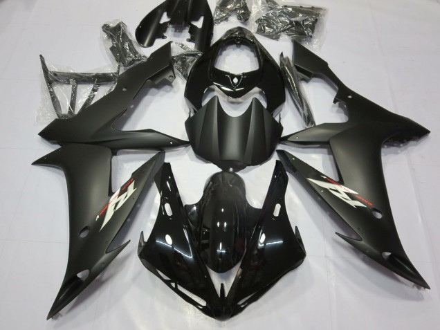 Matte and Gloss 2004-2006 Yamaha R1 Motorcycle Fairing Matte and Gloss 2004-2006 Yamaha R1 Motorcycle Fairing