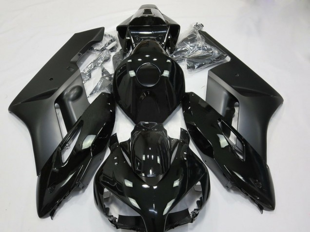 Matte and Gloss Black 2004-2005 Honda CBR1000RR Motorcycle Fairing Matte and Gloss Black 2004-2005 Honda CBR1000RR Motorcycle Fairing