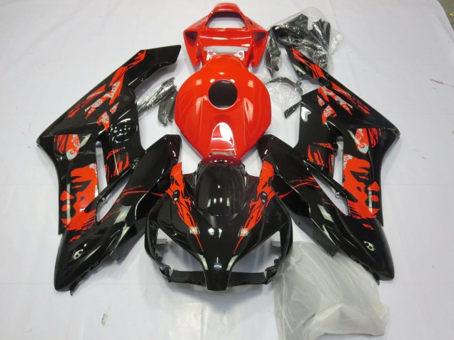 Red Le Mis 2004-2005 Honda CBR1000RR Motorcycle Fairing Red Le Mis 2004-2005 Honda CBR1000RR Motorcycle Fairing