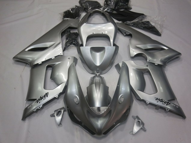 Silver 2005-2006 Kawasaki ZX6R Motorcycle Fairing Silver 2005-2006 Kawasaki ZX6R Motorcycle Fairing