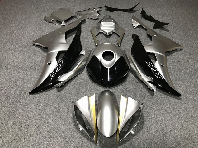 Silver and Black Custom 2008-2016 Yamaha R6 Motorcycle Fairing Silver and Black Custom 2008-2016 Yamaha R6 Motorcycle Fairing