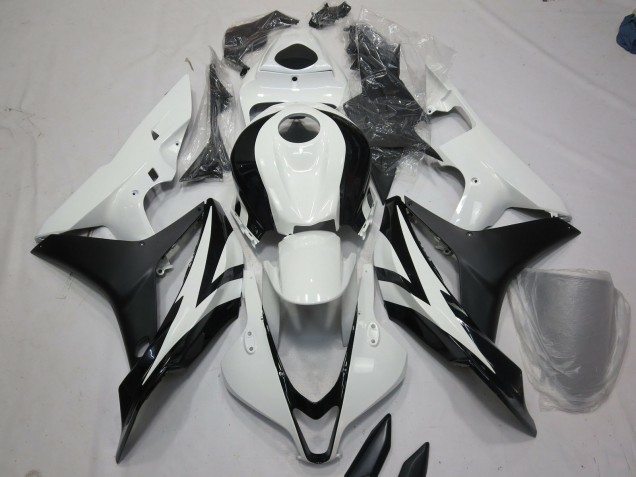 White and Black OEM Style 2007-2008 Honda CBR600RR Motorcycle Fairing White and Black OEM Style 2007-2008 Honda CBR600RR Motorcycle Fairing